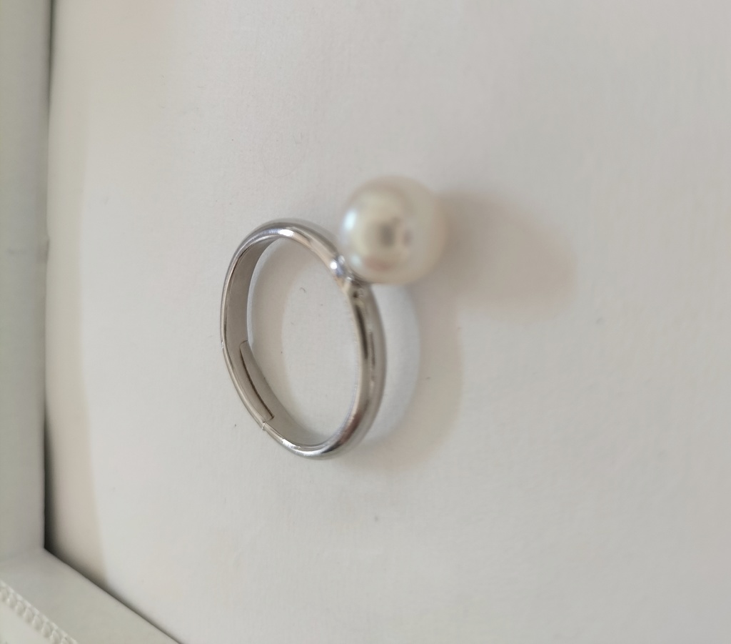 日本産あこや本真珠(宇和島産)のリング(フリーサイズ)