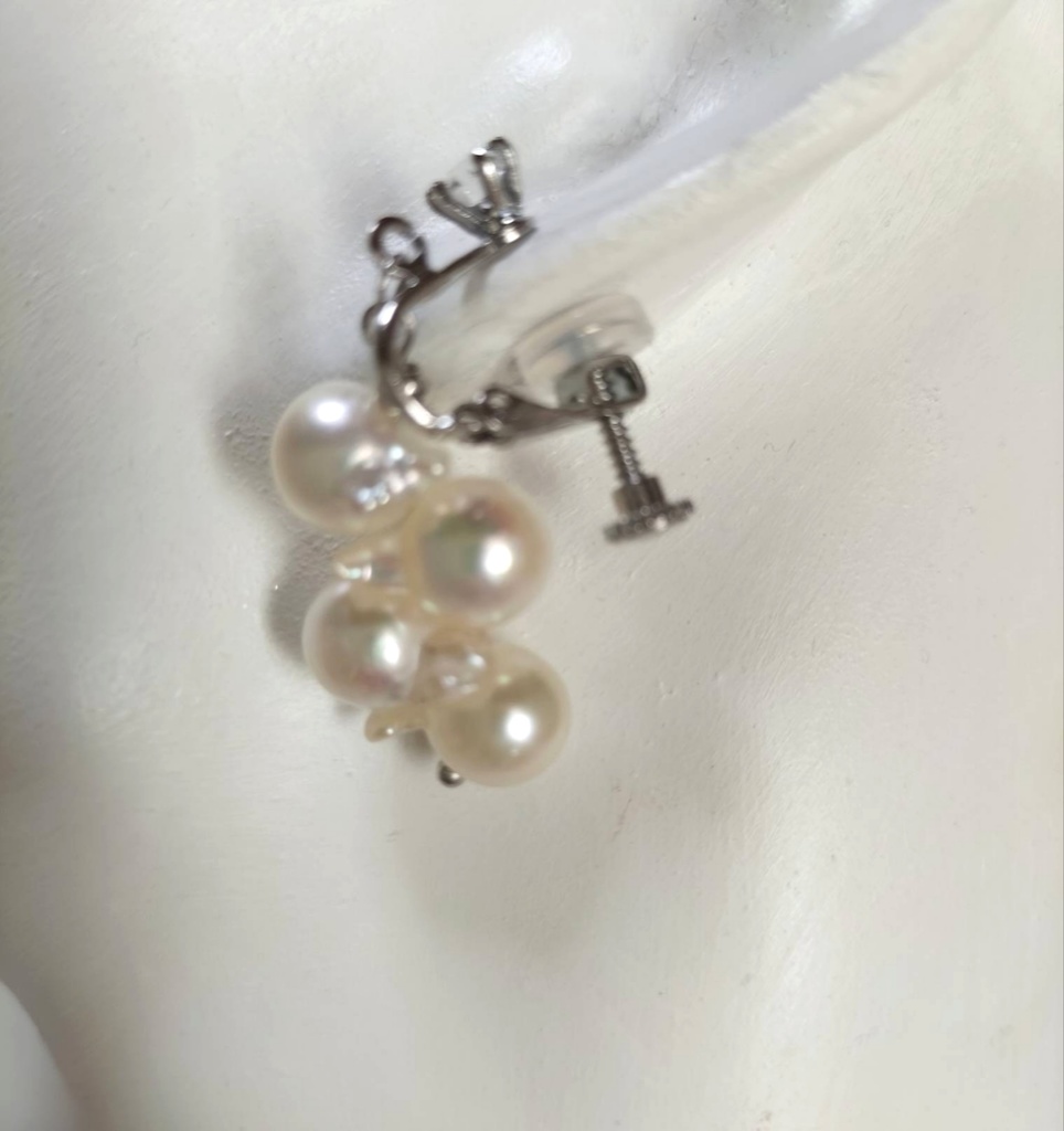 あこや本真珠(クレオパトラ珠)宇和島産のネジバネ式イヤリング