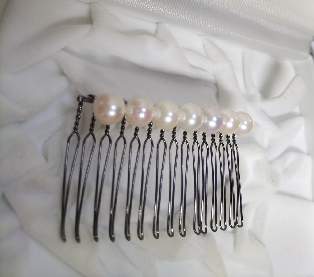 あこや本真珠(宇和島産)のヘアコーム15本足