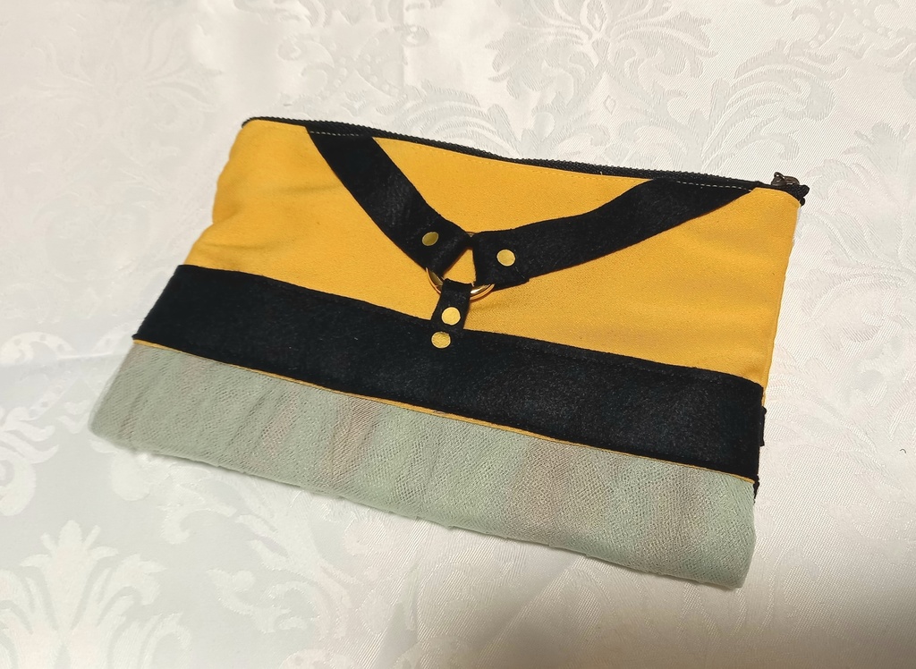 6thLIVE衣装柄ポーチ