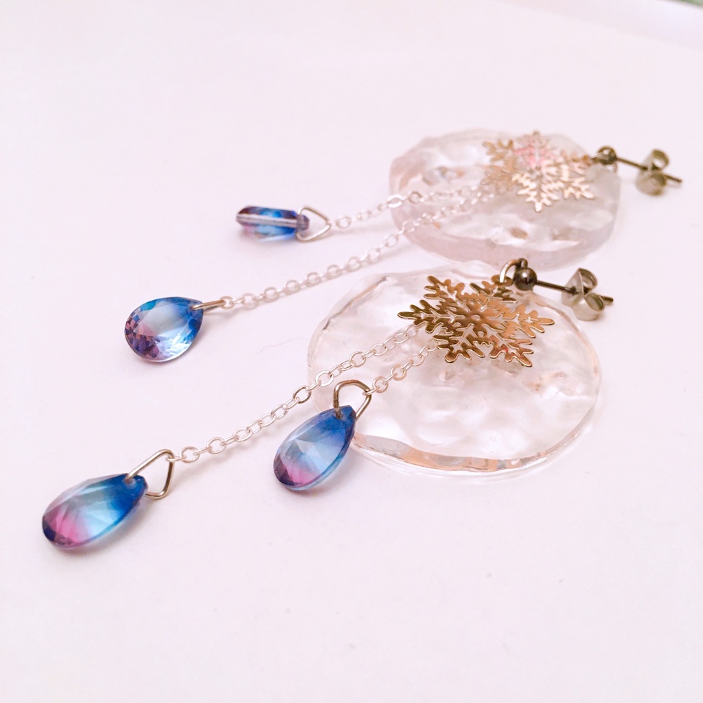 薄氷のピアス/イヤリング