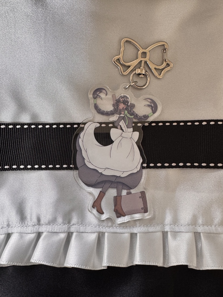 メイドさんアクリルキーホルダー
