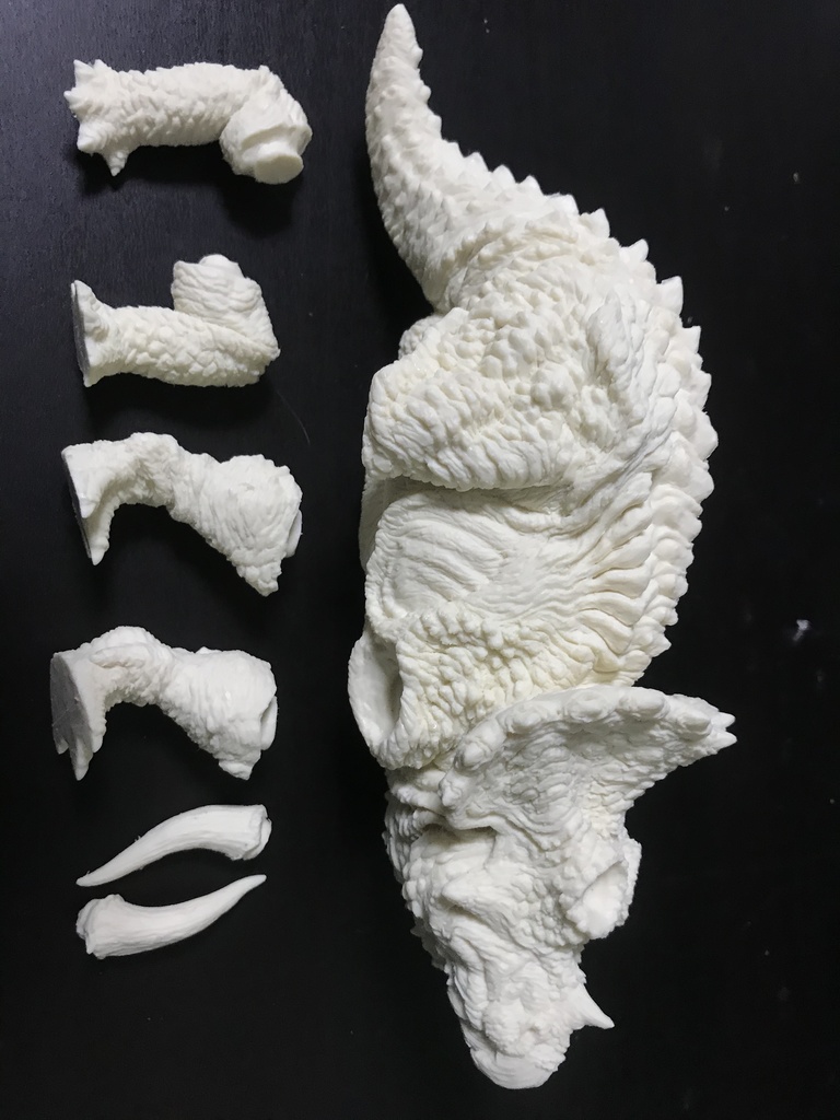 トリケラトプスレジンキット(アイボリー)