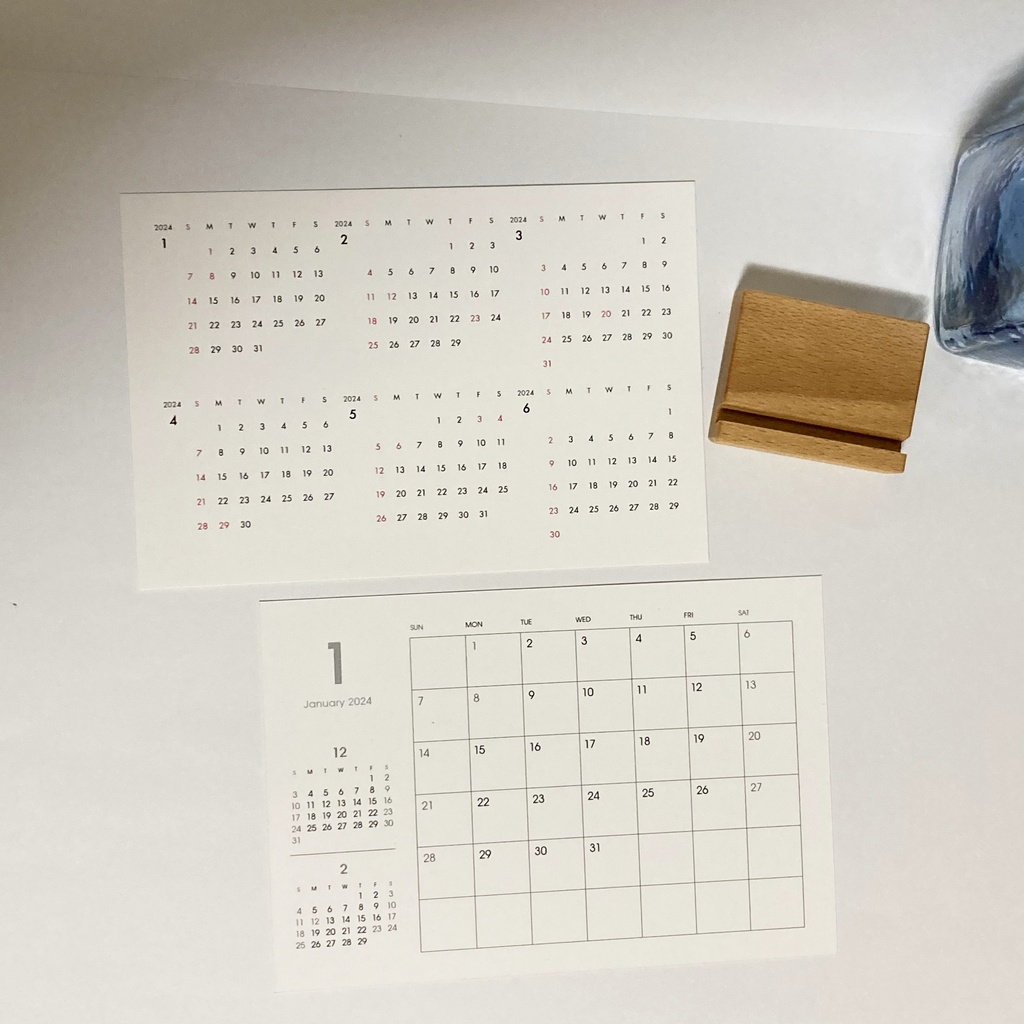 “ほとんどねこ”カレンダー2024(卓上カレンダー)送料込み スタンド付き