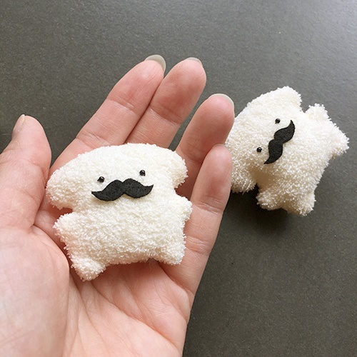 マメひげもふ