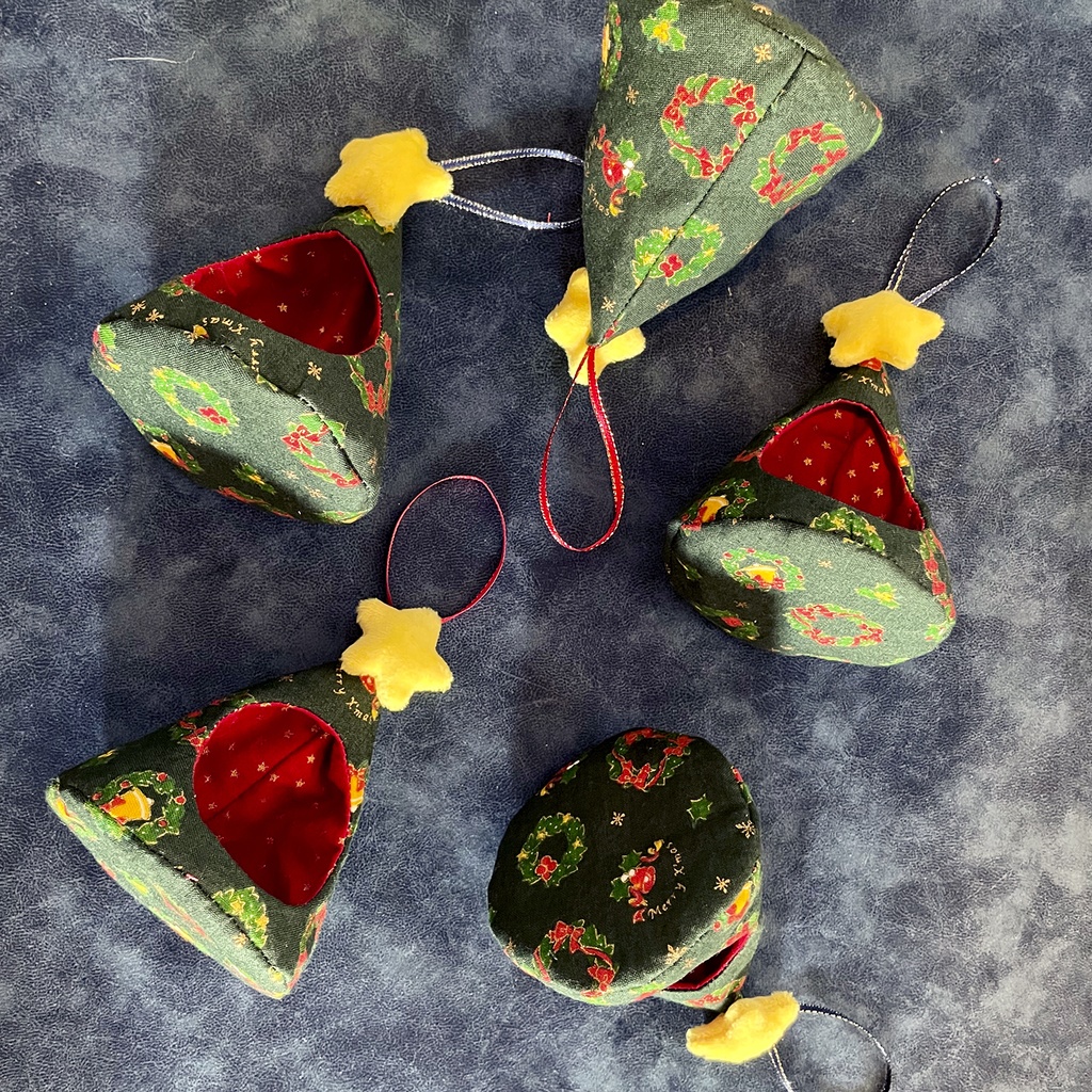 マメもふ用クリスマスツリーハウス