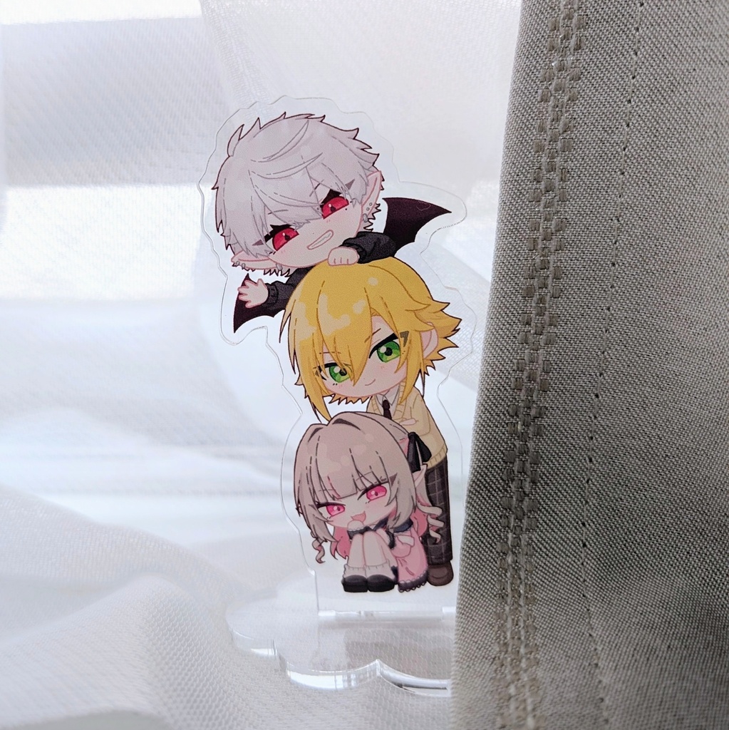 ルザキンひょっこりアクスタ
