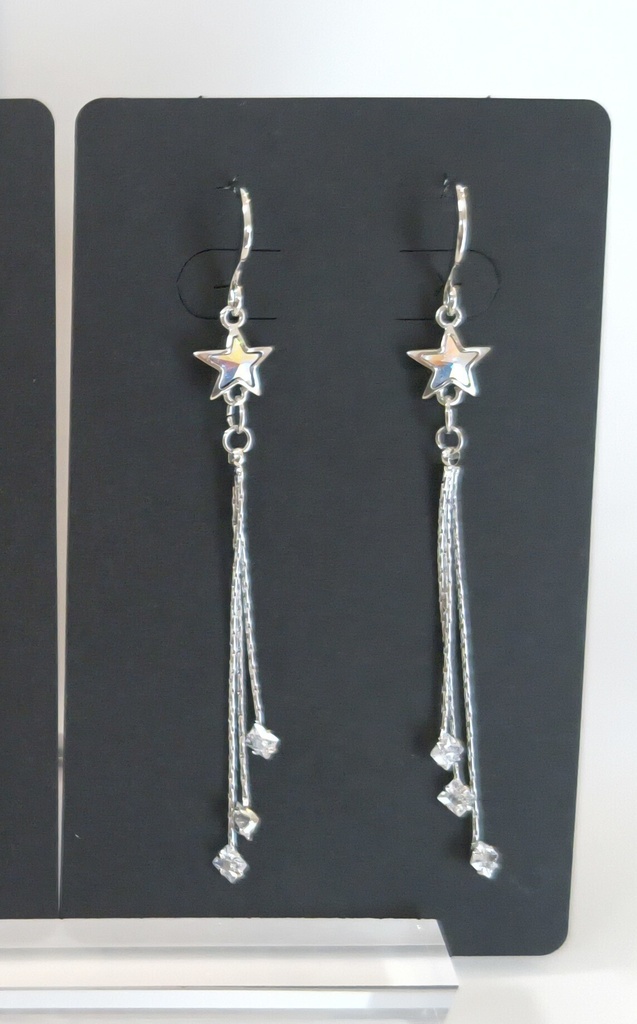 流れ星のイヤーアクセサリー
