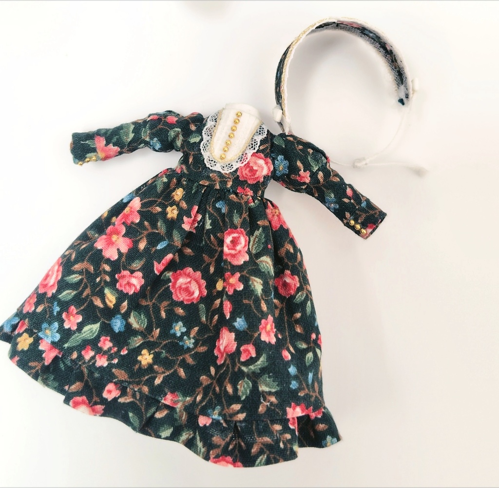 【オビツ11】深緑の薔薇令嬢ワンピース+ヘッドドレス