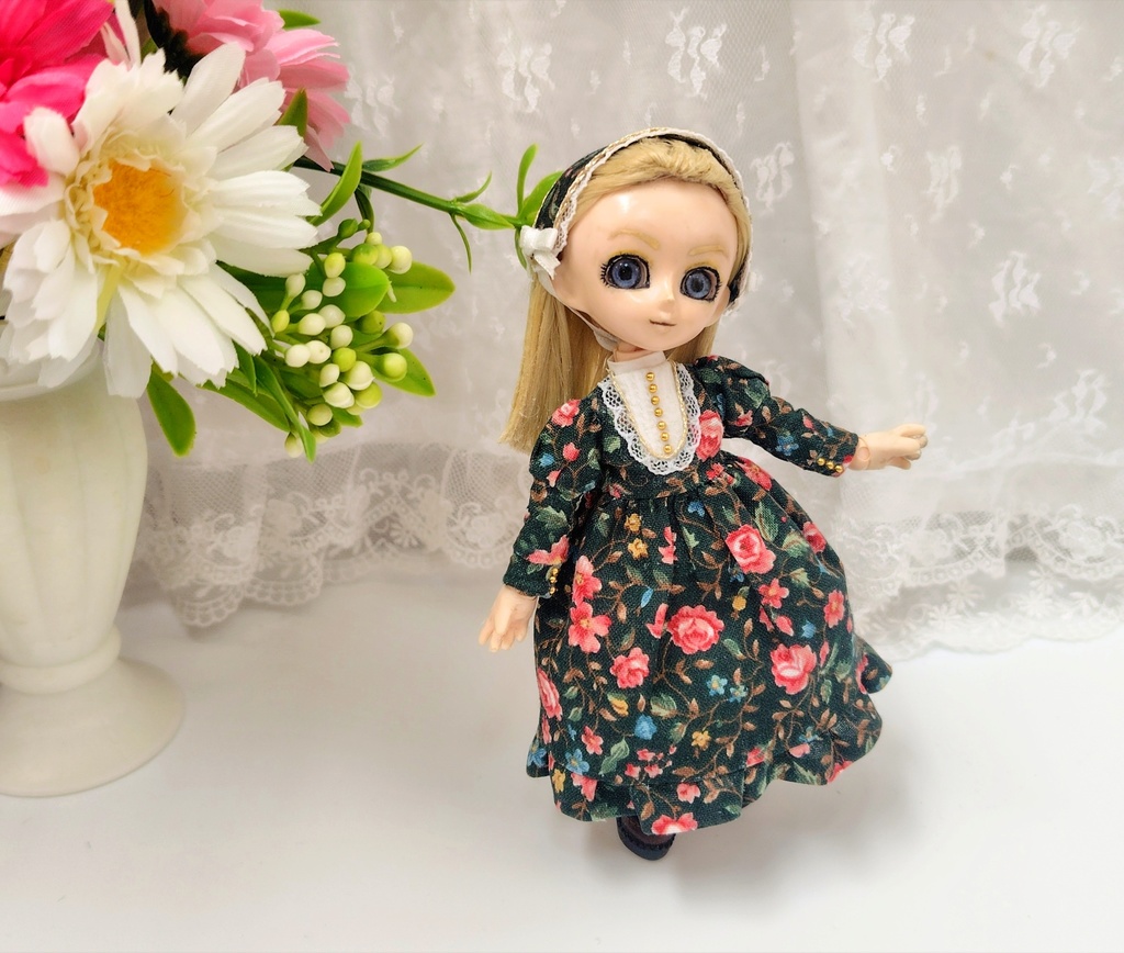 【オビツ11】深緑の薔薇令嬢ワンピース＋ヘッドドレス