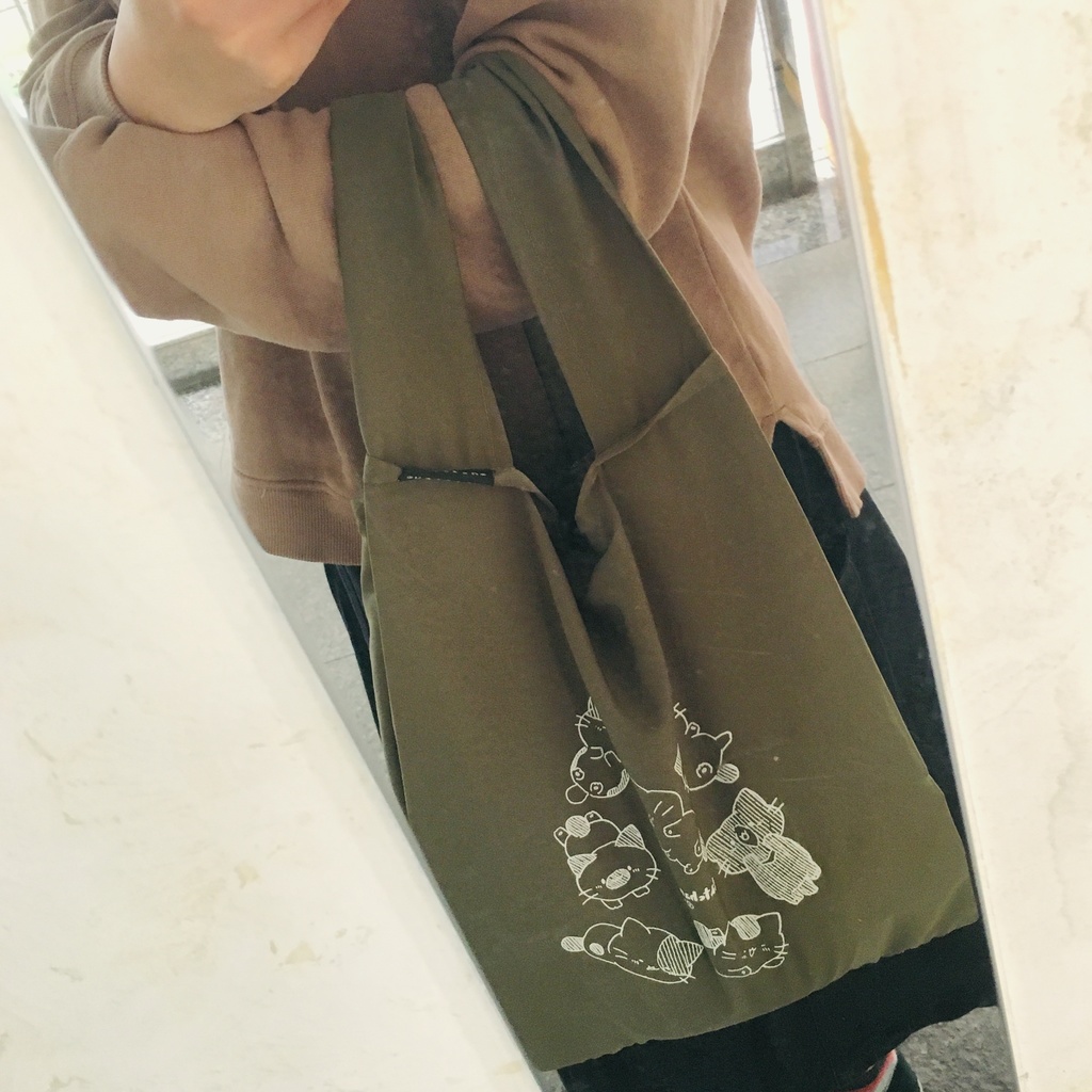 まっちゃねこ。折りたたみエコバッグ