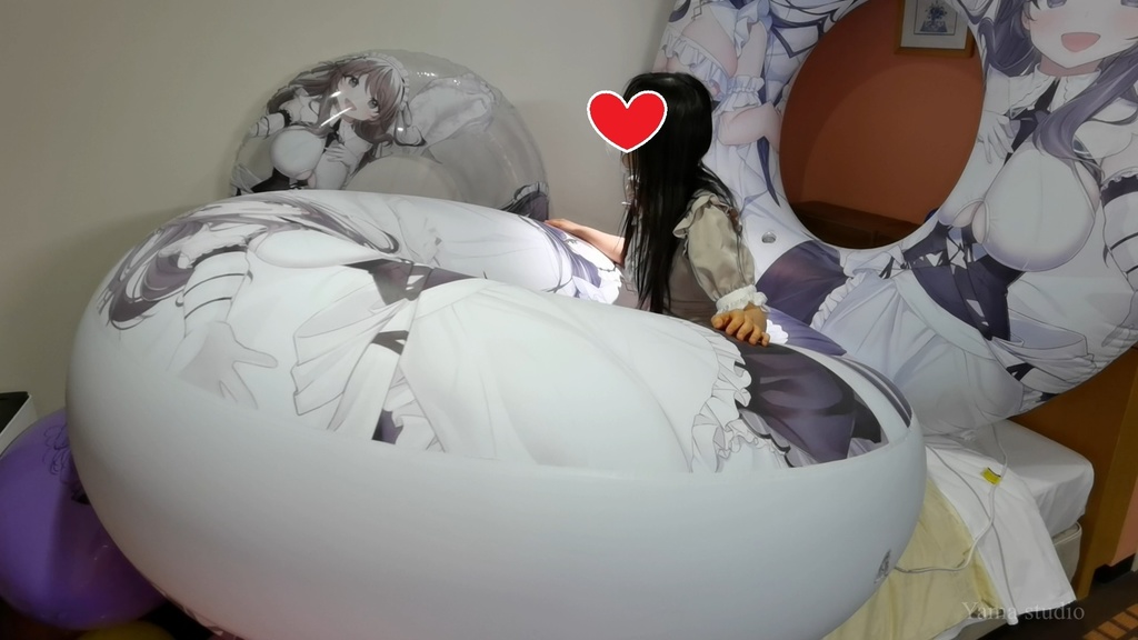 黒髪Mちゃんの初めての空ビ遊び M-chan's first inflatable play