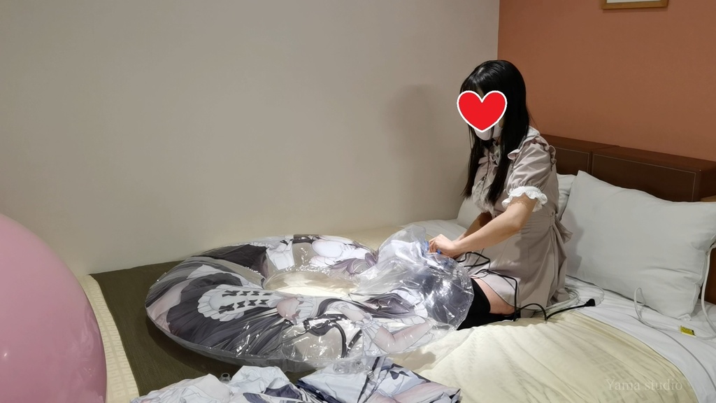 黒髪Mちゃんの初めての空ビ遊び M-chan's first inflatable play