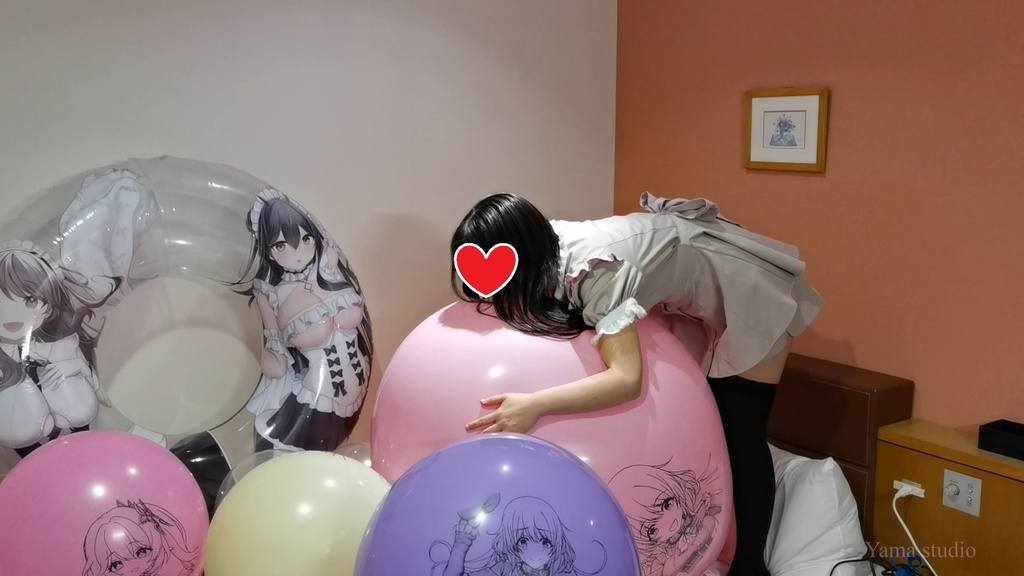 黒髪Mちゃんのイラスト風船遊び&割り M-chan's Anime balloon play & pop