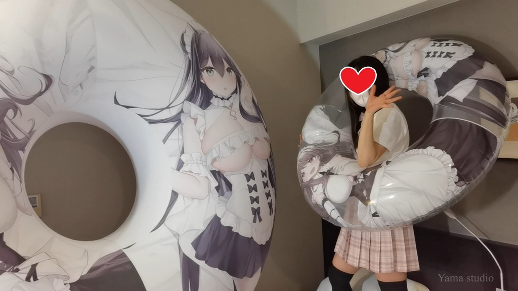 黒髪Mちゃんの巨大浮き輪型空ビ遊び M-chan's huge ring shape inflatable play