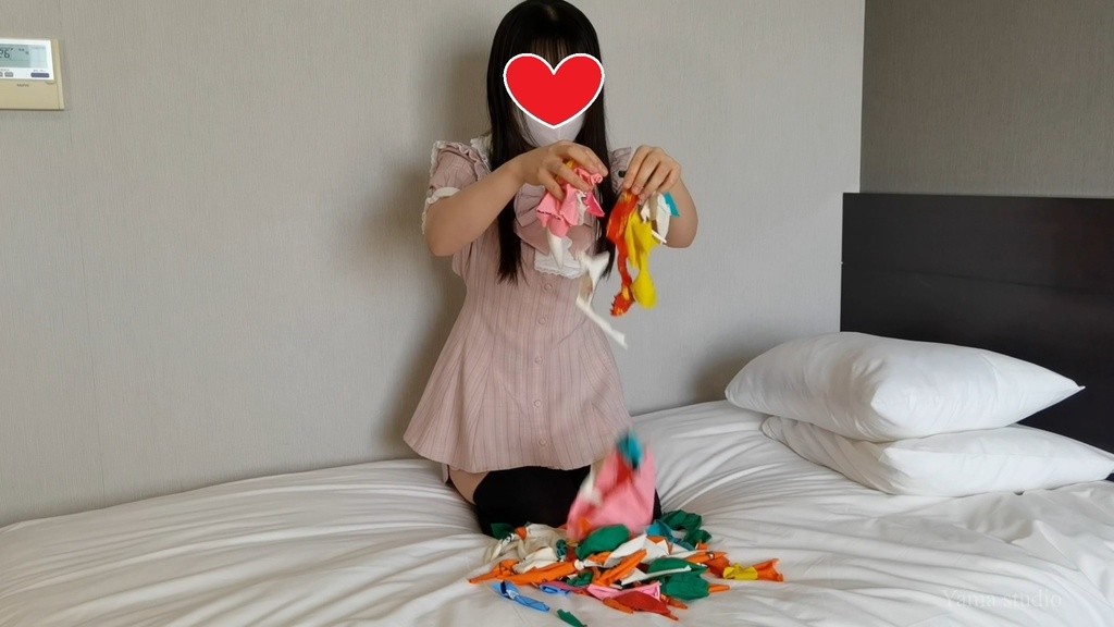 黒髪Mちゃんの針で風船割り M-chan's Pin to Pop