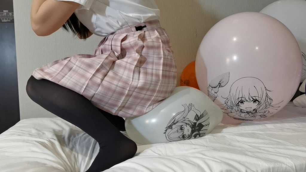 黒髪Mちゃんのイラスト風船遊び&割り3 M-chan's Anime balloon play & pop3