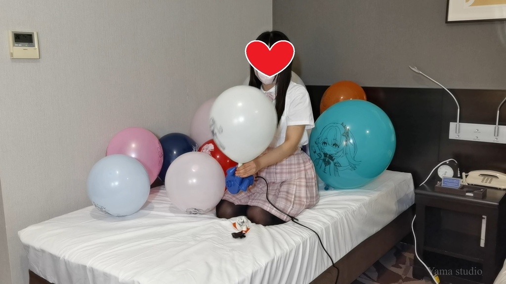 黒髪Mちゃんのイラスト風船遊び&割り3 M-chan's Anime balloon play & pop3