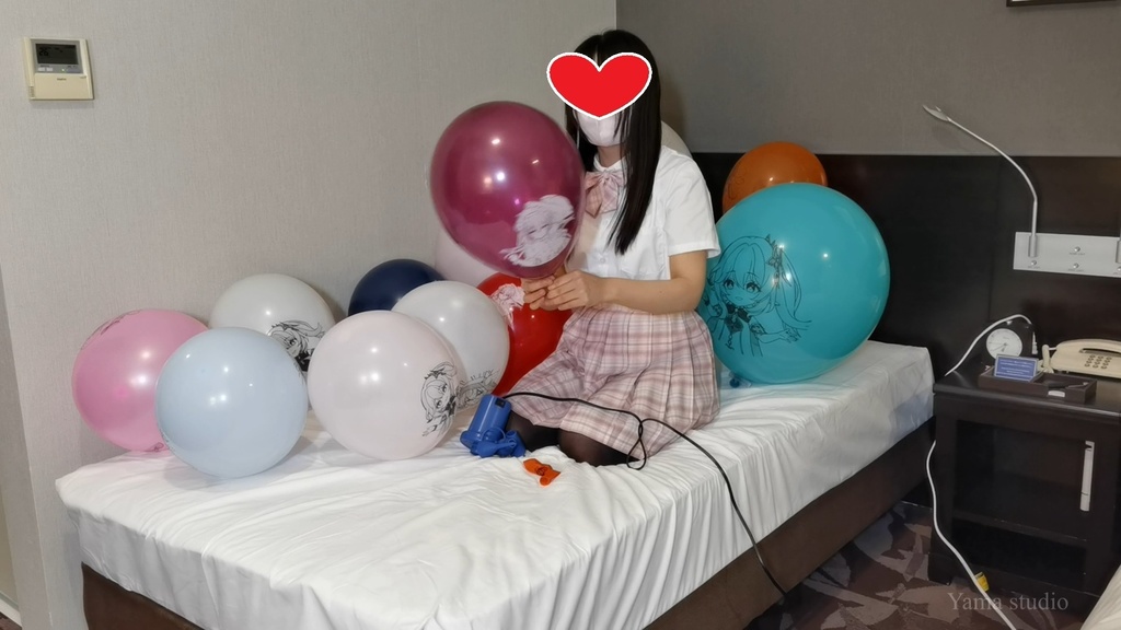 黒髪Mちゃんのイラスト風船遊び&割り3 M-chan's Anime balloon play & pop3