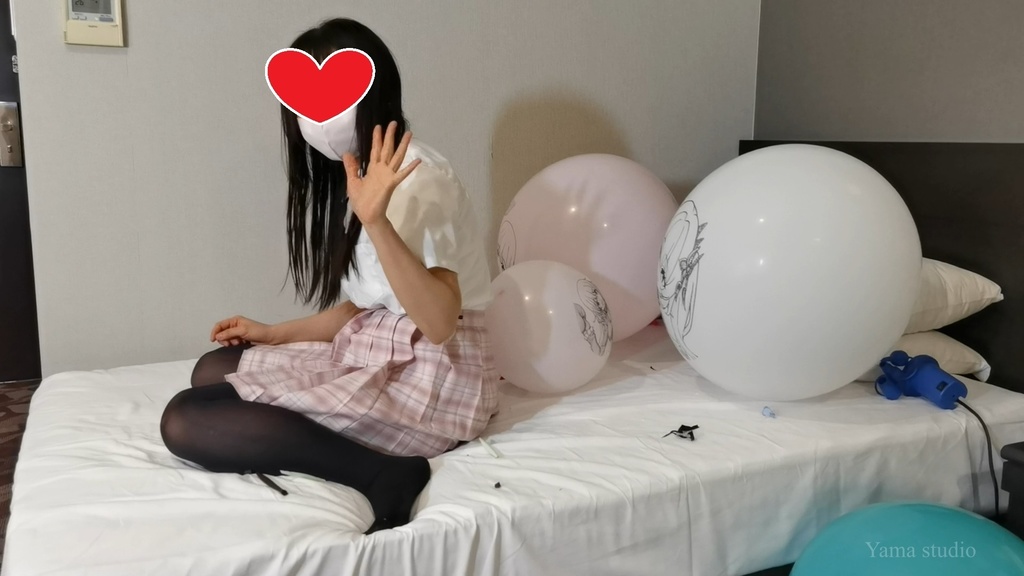 黒髪Mちゃんのイラスト風船遊び&割り3 M-chan's Anime balloon play & pop3