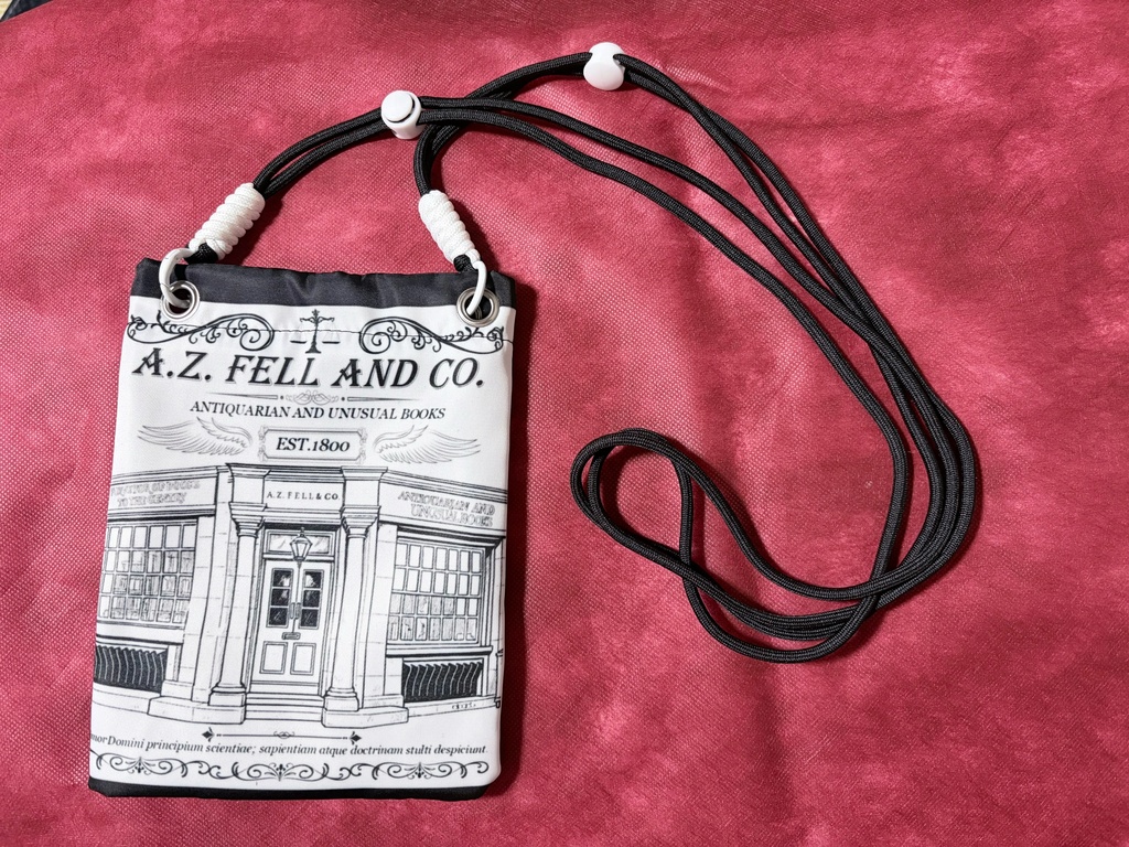 クロスボディバッグ