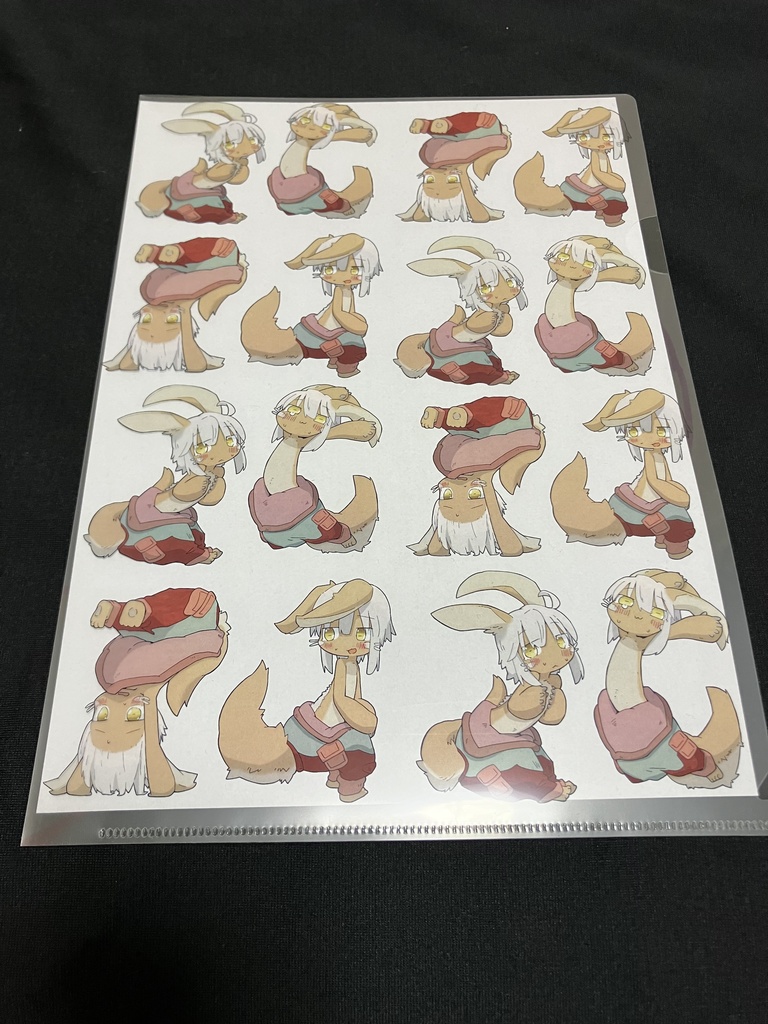 ナナチの透け透けA4クリアファイル