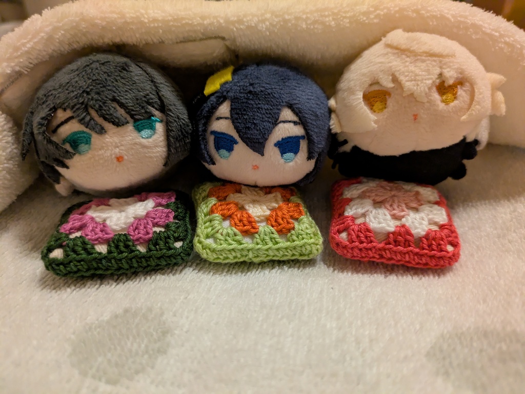 小さなクッション(レトロ柄)