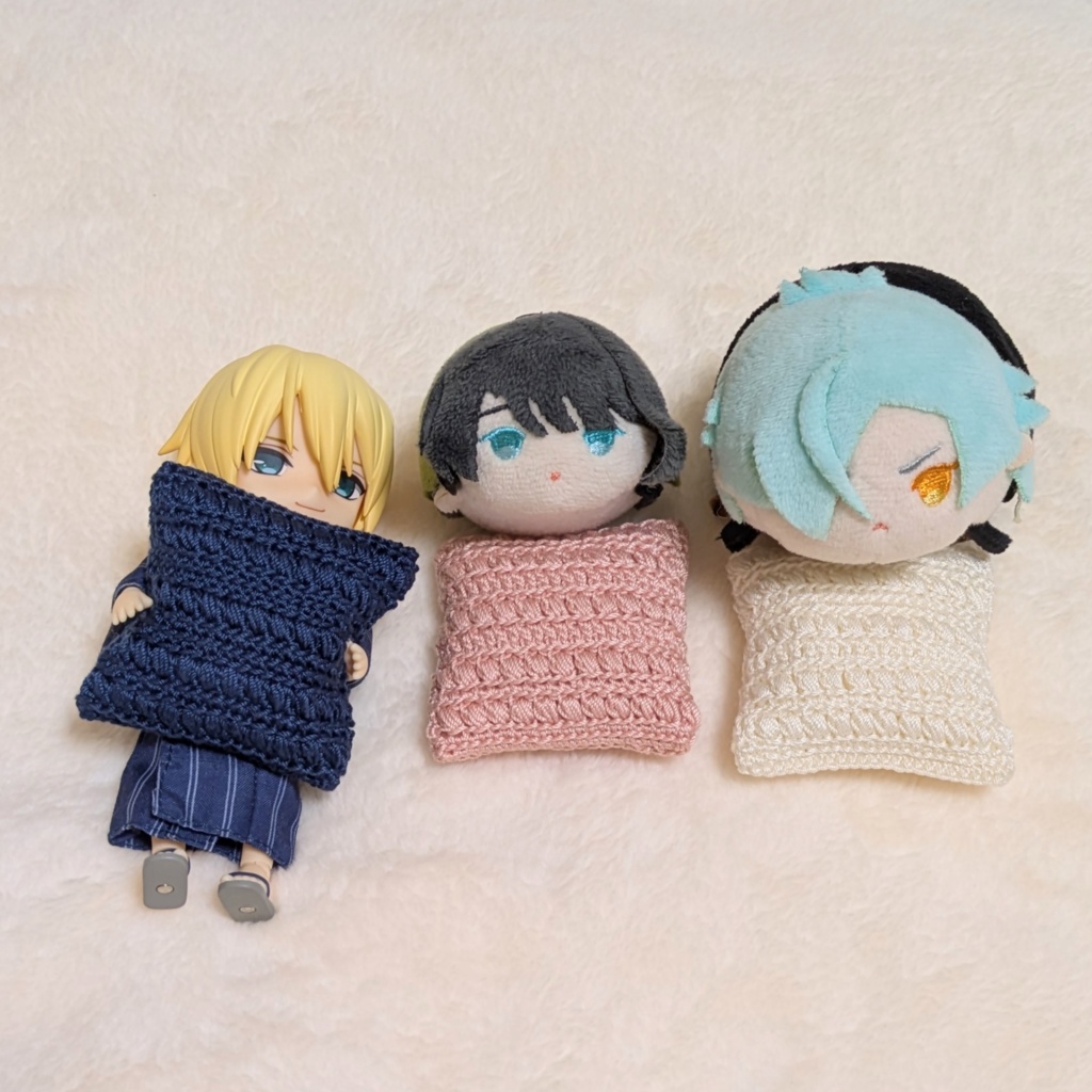 ミニクッション(レース)