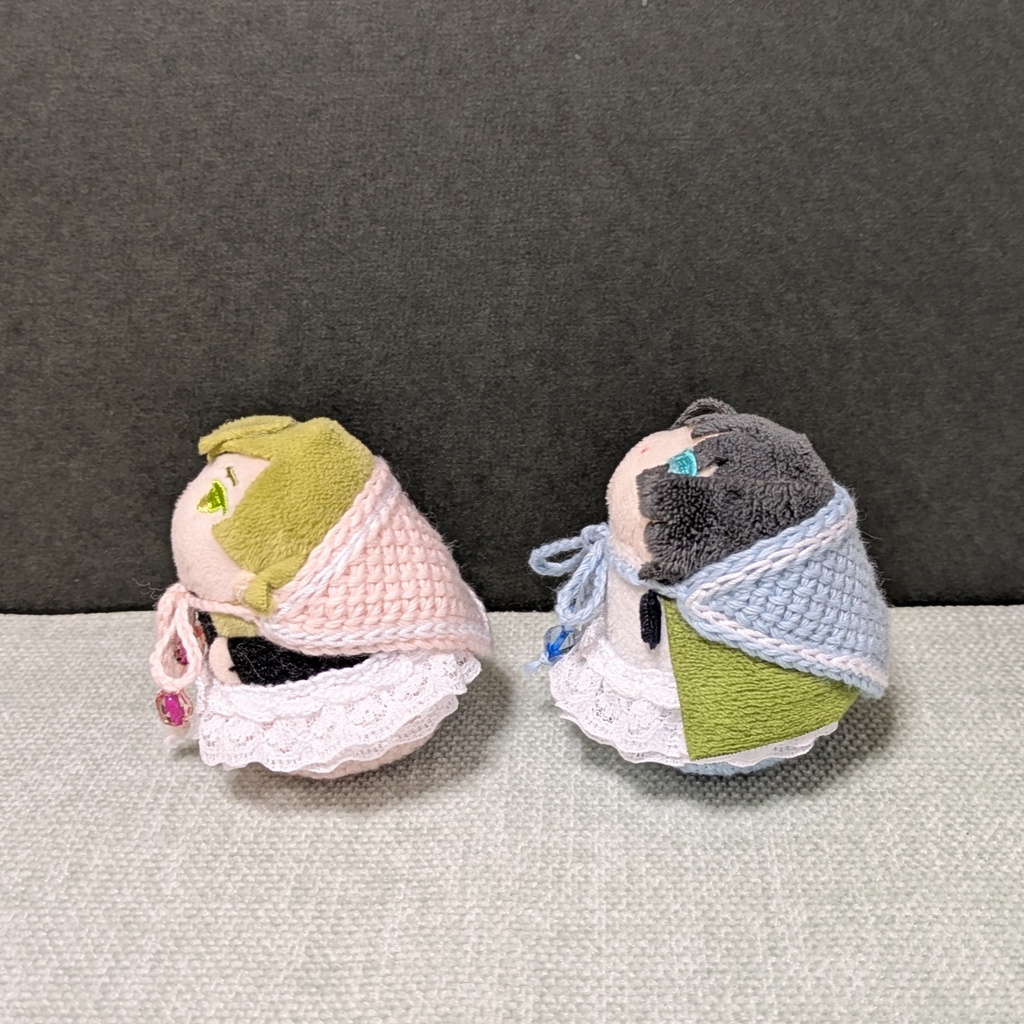 アフガン編みのバブーシュカとフリフリパンツ(ウエスト部は伸び縮みしません)