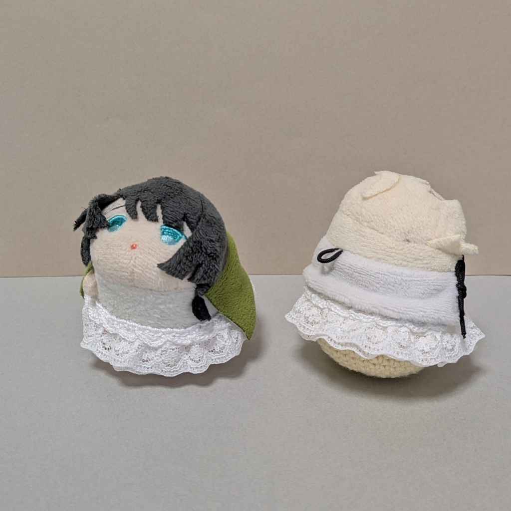 アフガン編みのバブーシュカとフリフリパンツ(ウエスト部は伸び縮みしません)