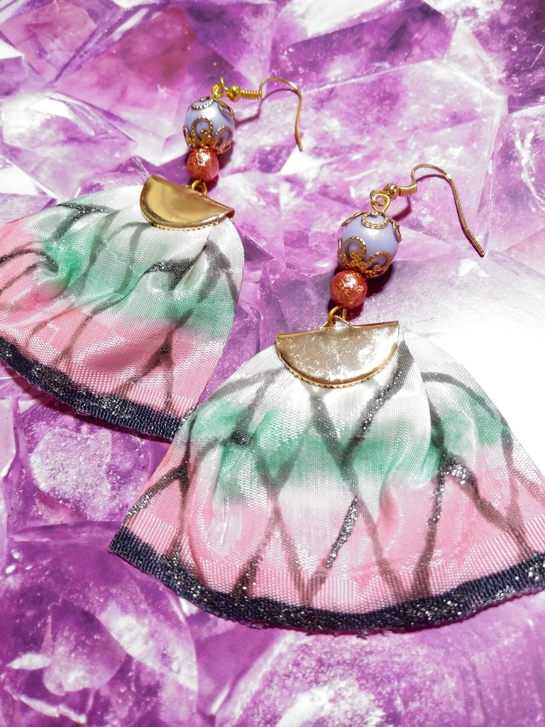 胡蝶しのぶイメージピアス