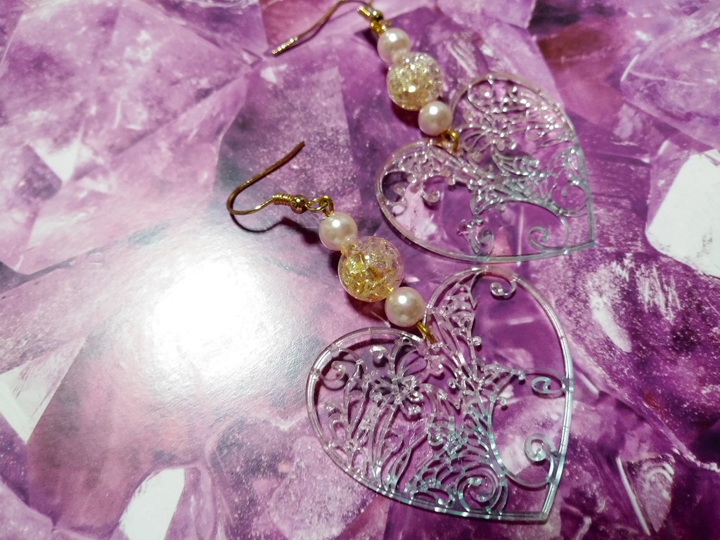 甘露寺蜜璃イメージピアス