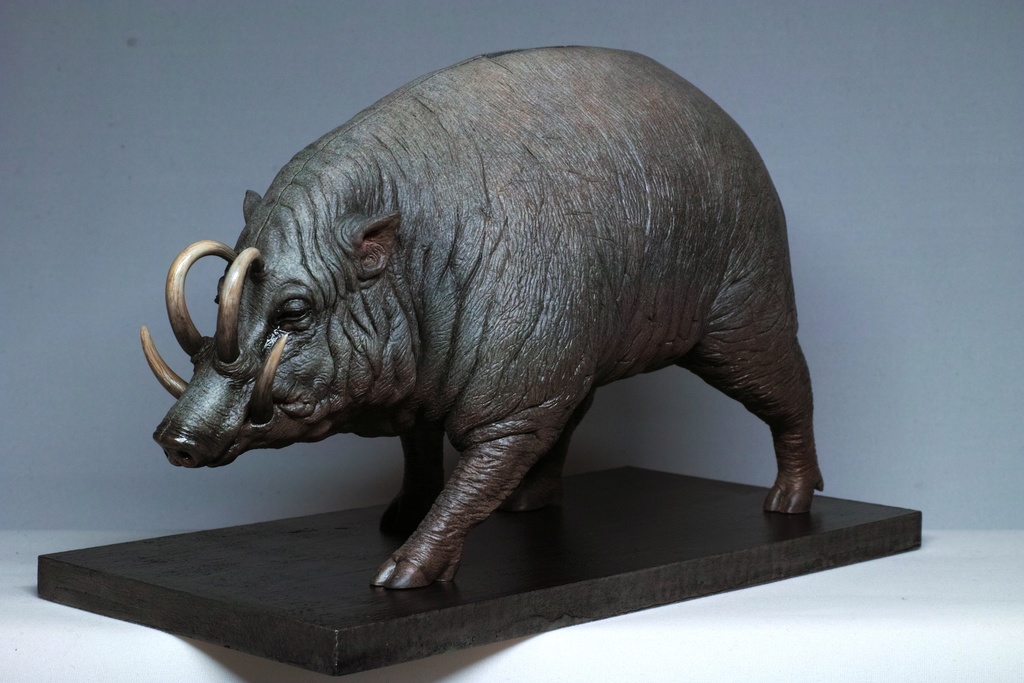 バビルサの貯金箱 ガレージキット