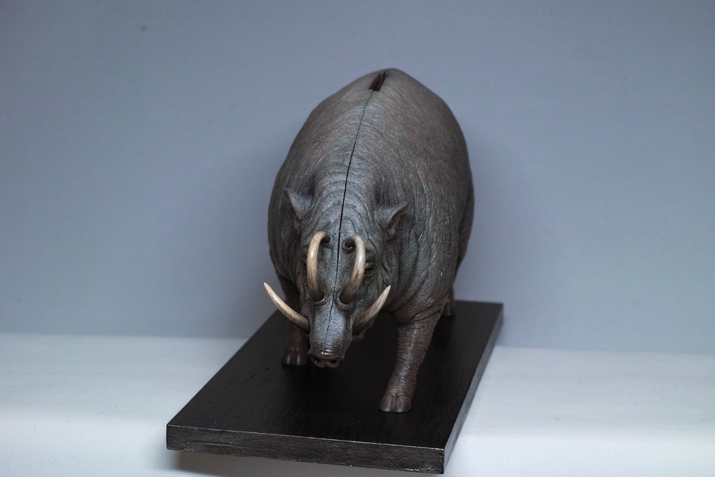 バビルサの貯金箱 ガレージキット