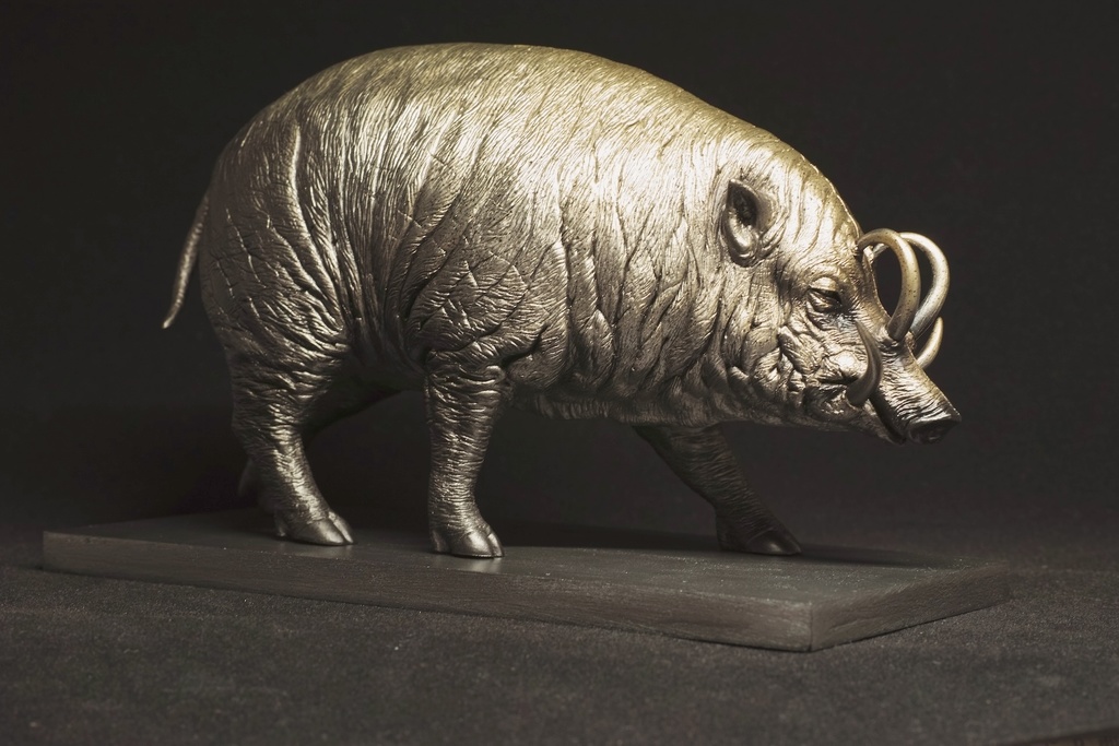 塗装済み完成品 バビルサの貯金箱 金塗装版