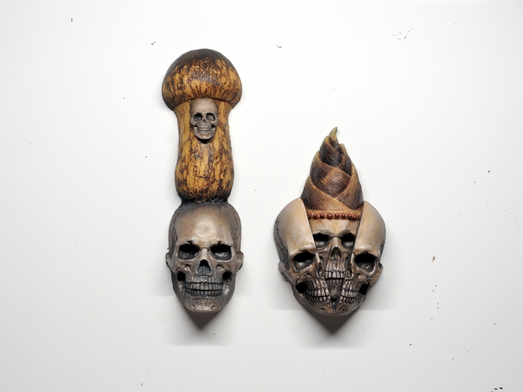 きのこたけのこドクロ2マグネット　未塗装ガレージキット