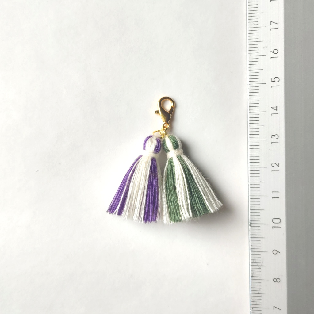 ふたごの縞々タッセル チャーム