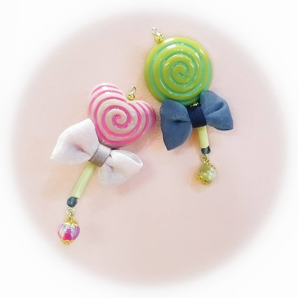 毒々しい ロリポップ ペロペロキャンディ ピアス イヤリング キャンディー ポップ ホラー