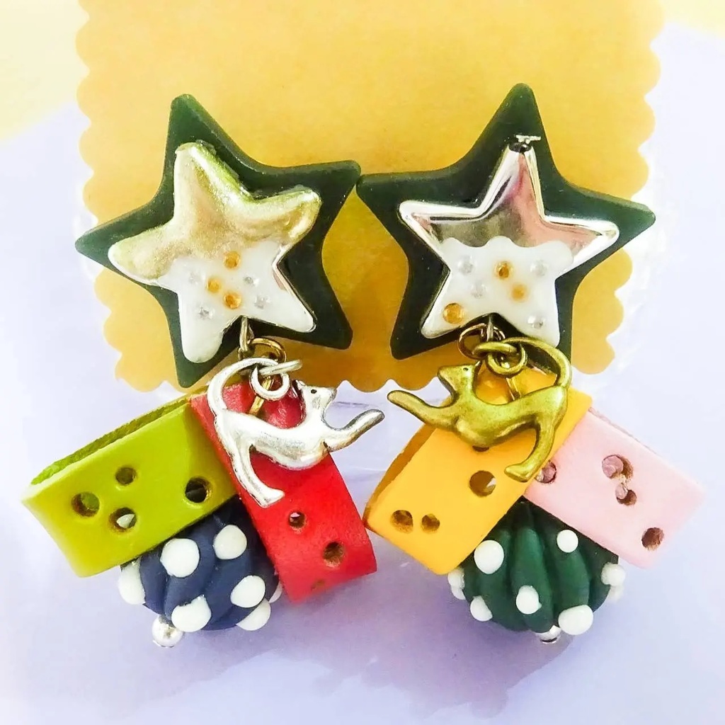 ビリジアンの星 アジアンポップなエスニック風 猫とドット柄の ピアス イヤリング