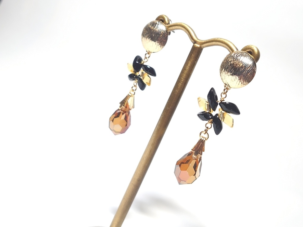 【刀剣乱舞】燭台切光忠モチーフピアス