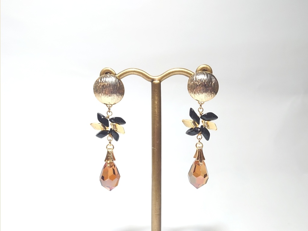 【刀剣乱舞】燭台切光忠モチーフピアス