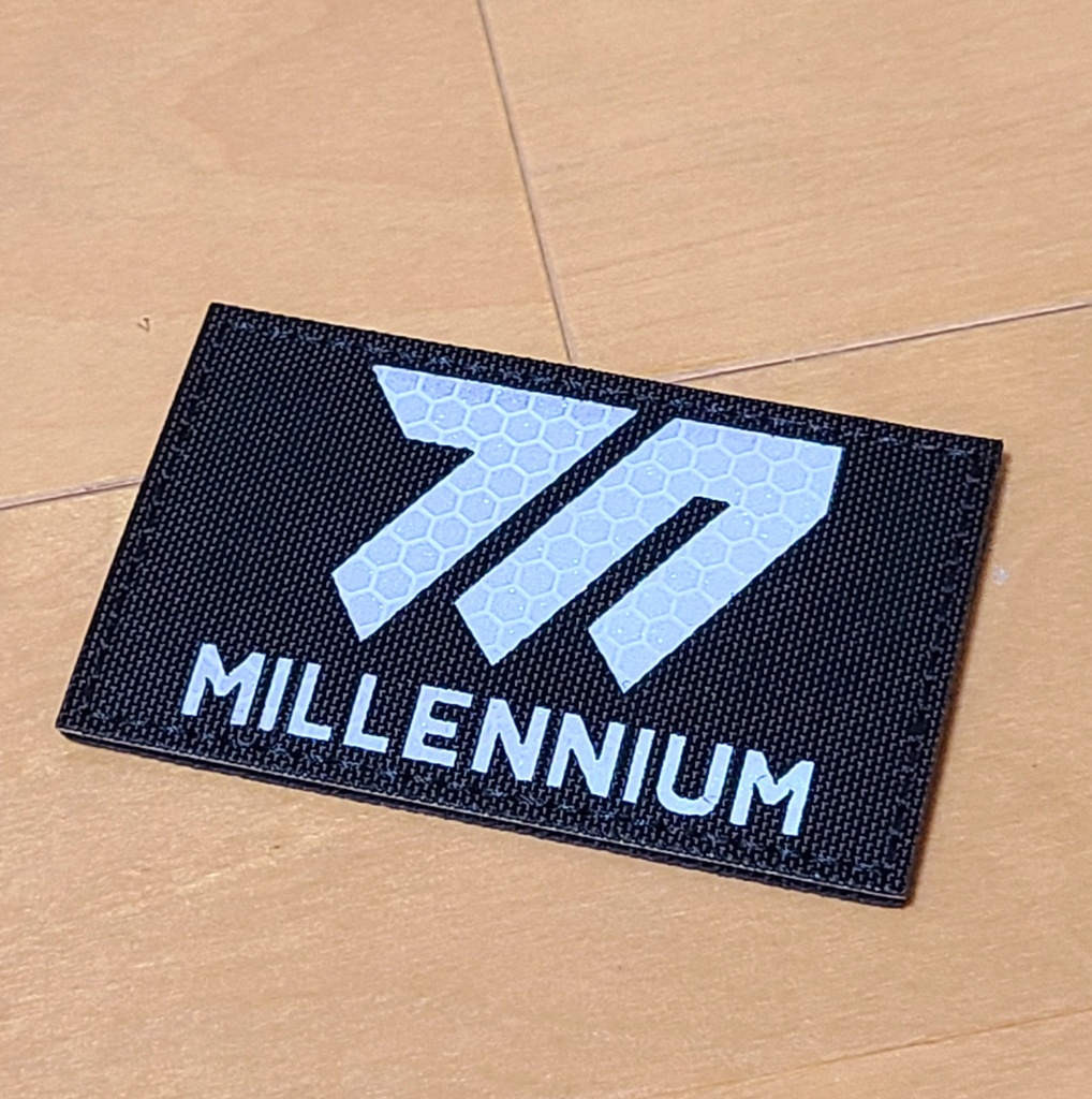 校章デザイン IRベルクロワッペン ミレニアム