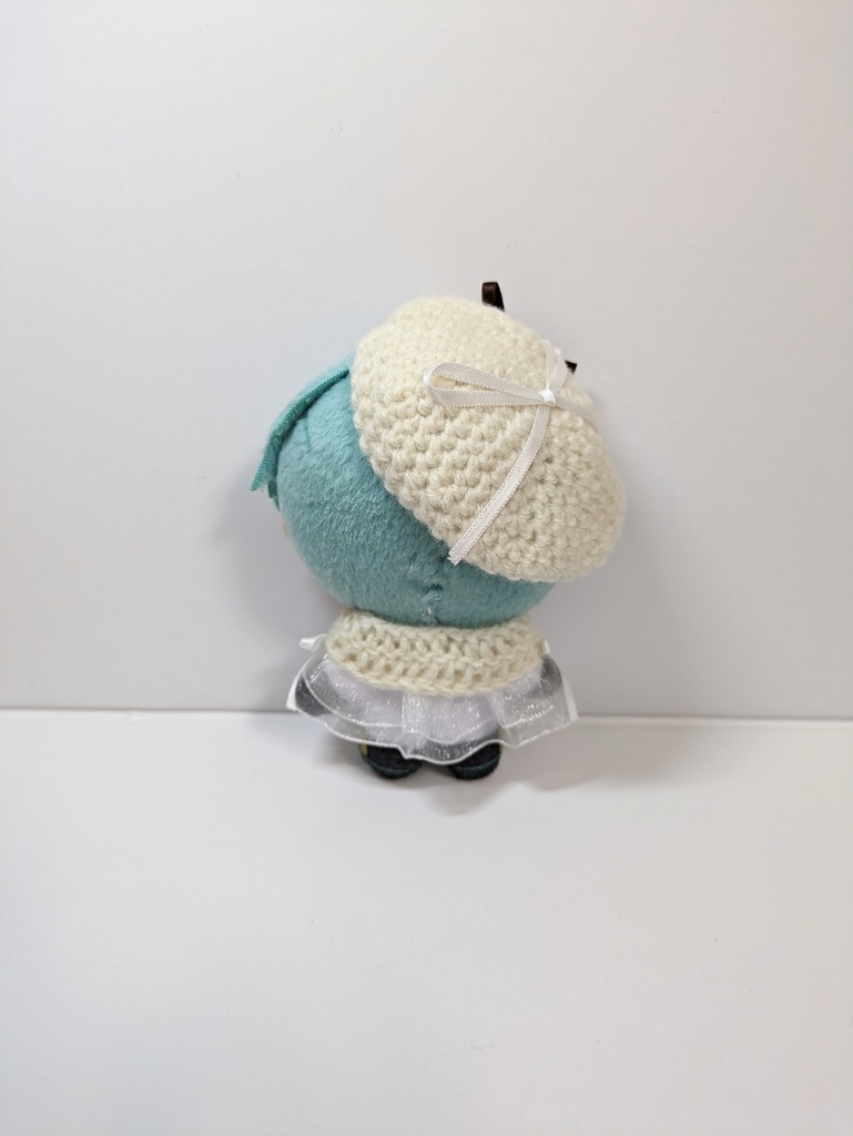 10cmぬい服 ホワイトリボンケープセット《カフェモカ》