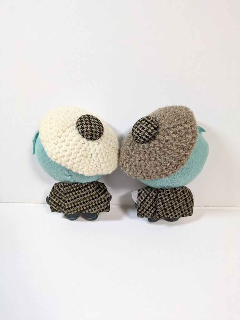 10cmぬい服 千鳥柄ボタンベレー&ブラウスセット