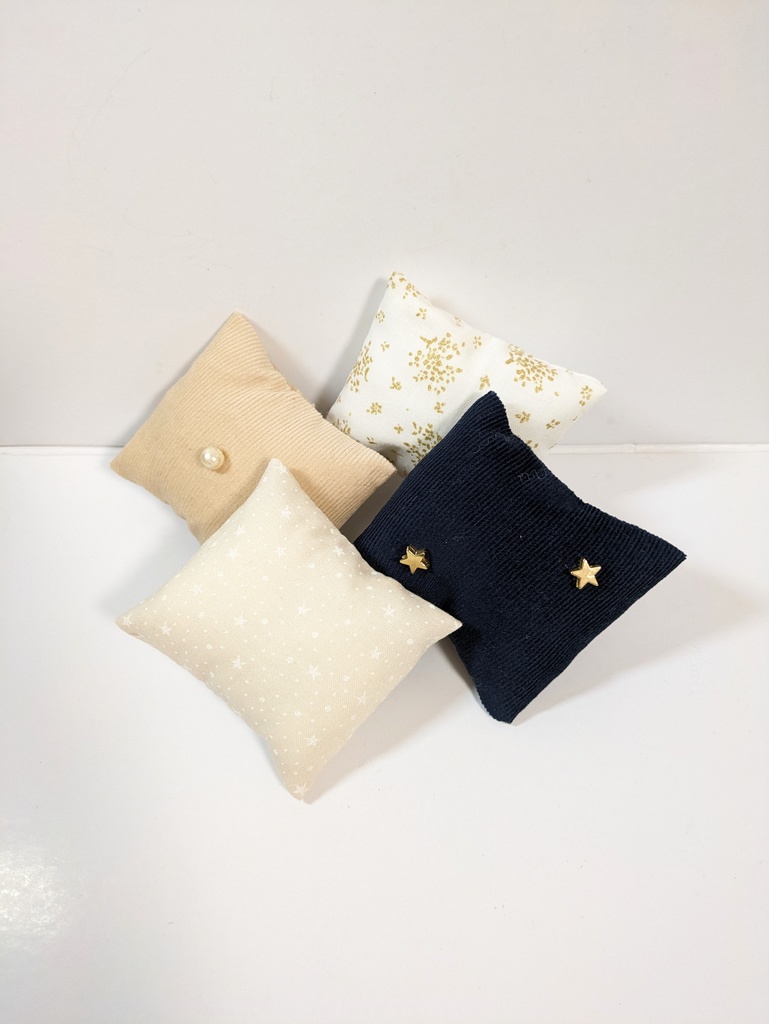 10cmぬいサイズクッションセット『エトワール(ノワール・ブラン)』