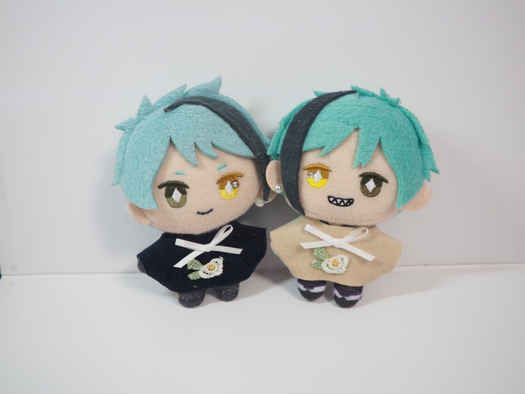 ぬい服10cm クラシカルフラワートップス