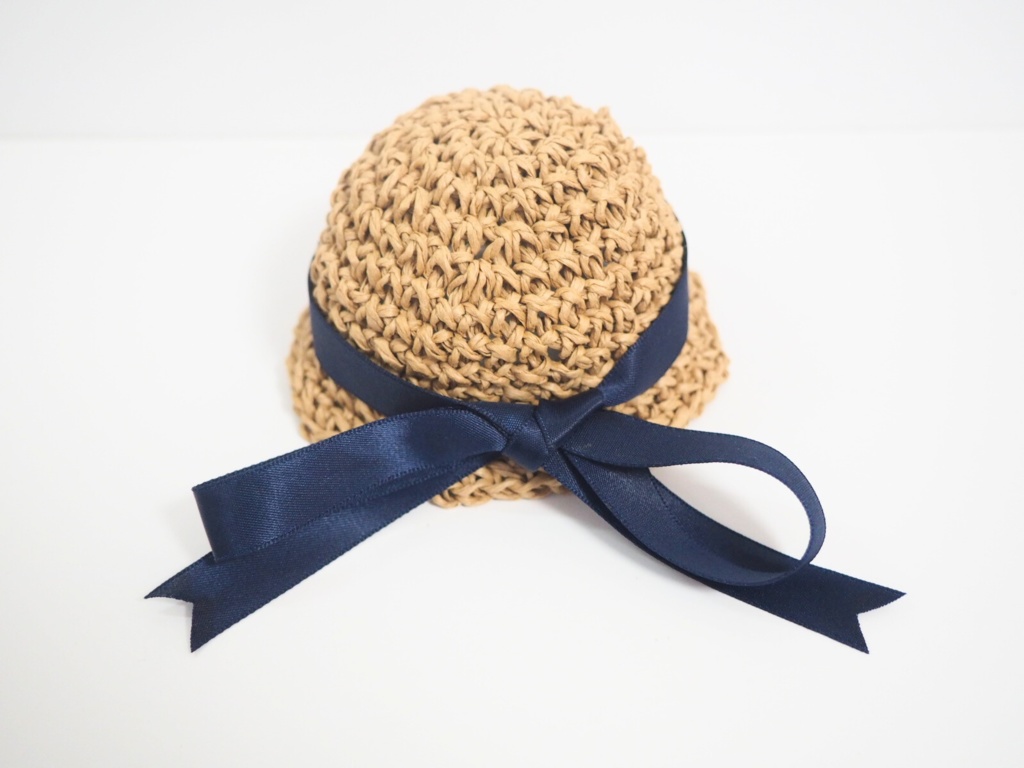 ぬいのサテンビッグリボン麦わら帽子 10cmサイズ