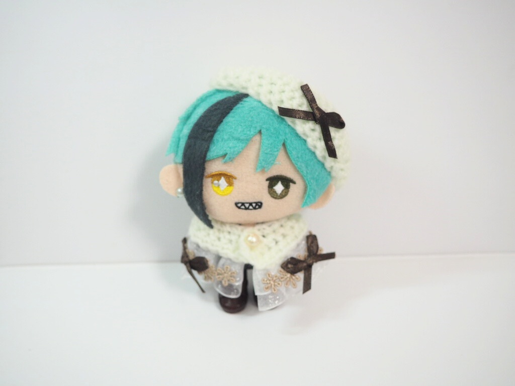 10cmぬい服 レース付きケープ&ベレー帽セット(新バージョン)