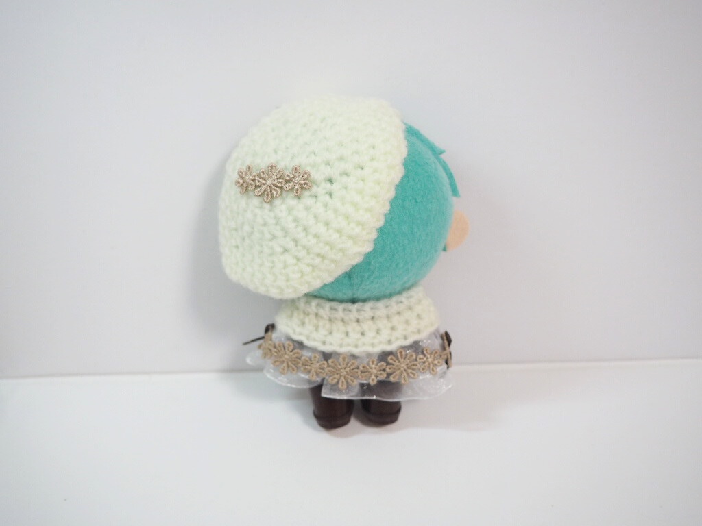 10cmぬい服 レース付きケープ&ベレー帽セット(新バージョン)