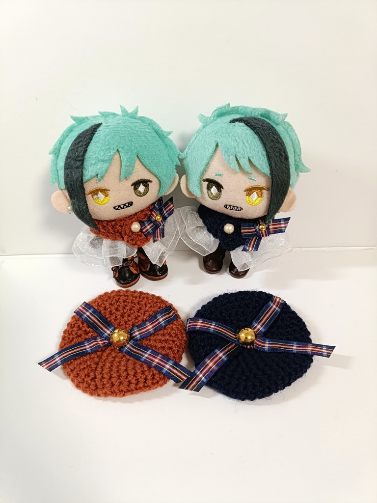 10cmぬい服 チェックリボンケープ&ベレーセット(ネイビー系)